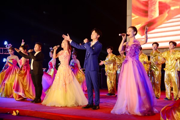 b132017671727464.jpg william威廉亚洲官方
