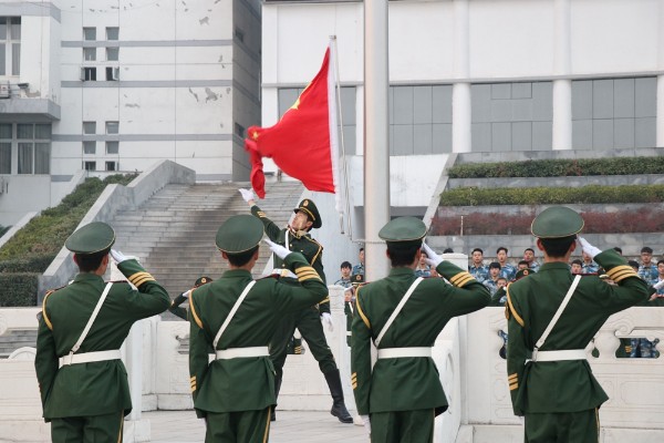 b1320161291734180.jpg william威廉亚洲官方